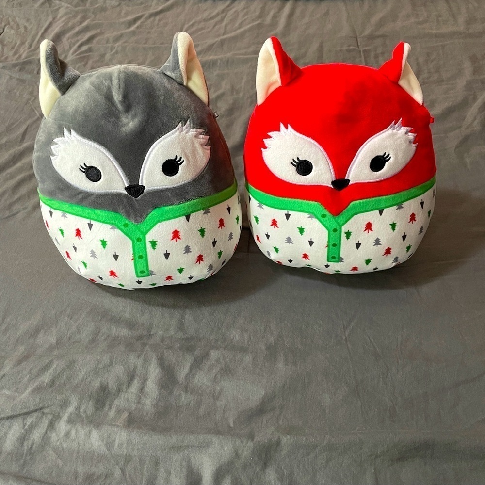 Squishmallow Christmas themed bundle Lexi & Floxie